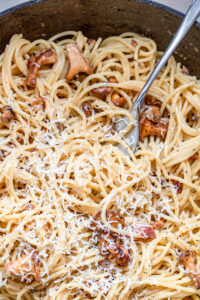 Carbonara z kurkami (6 składników)